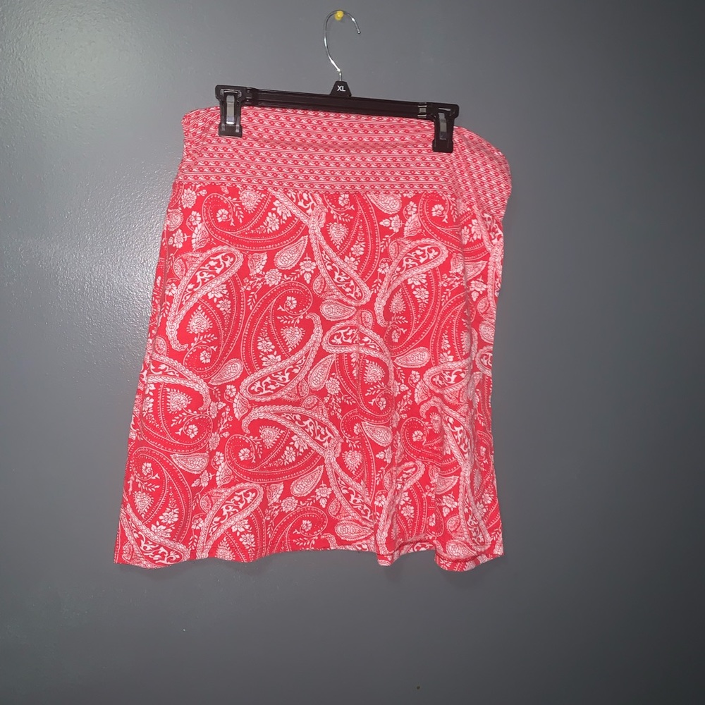 Women’s skirt